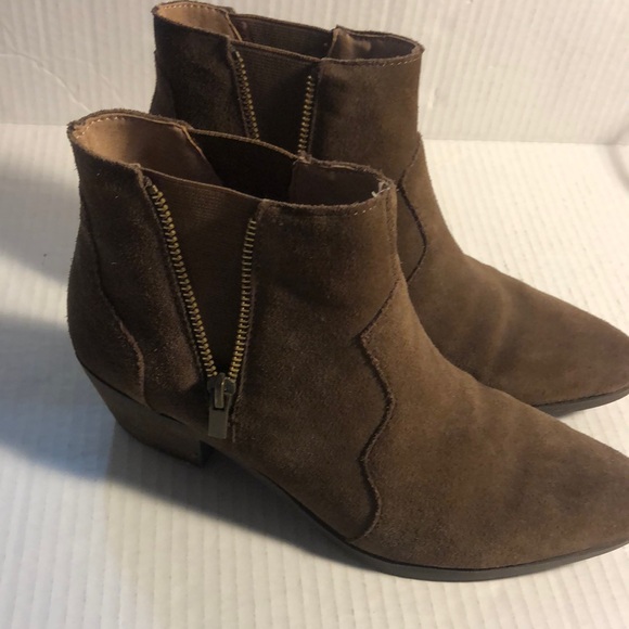 Adam Tucker Brown Suede Trixie Boot Womens Size 7.5 EUC - Picture 2 of 6